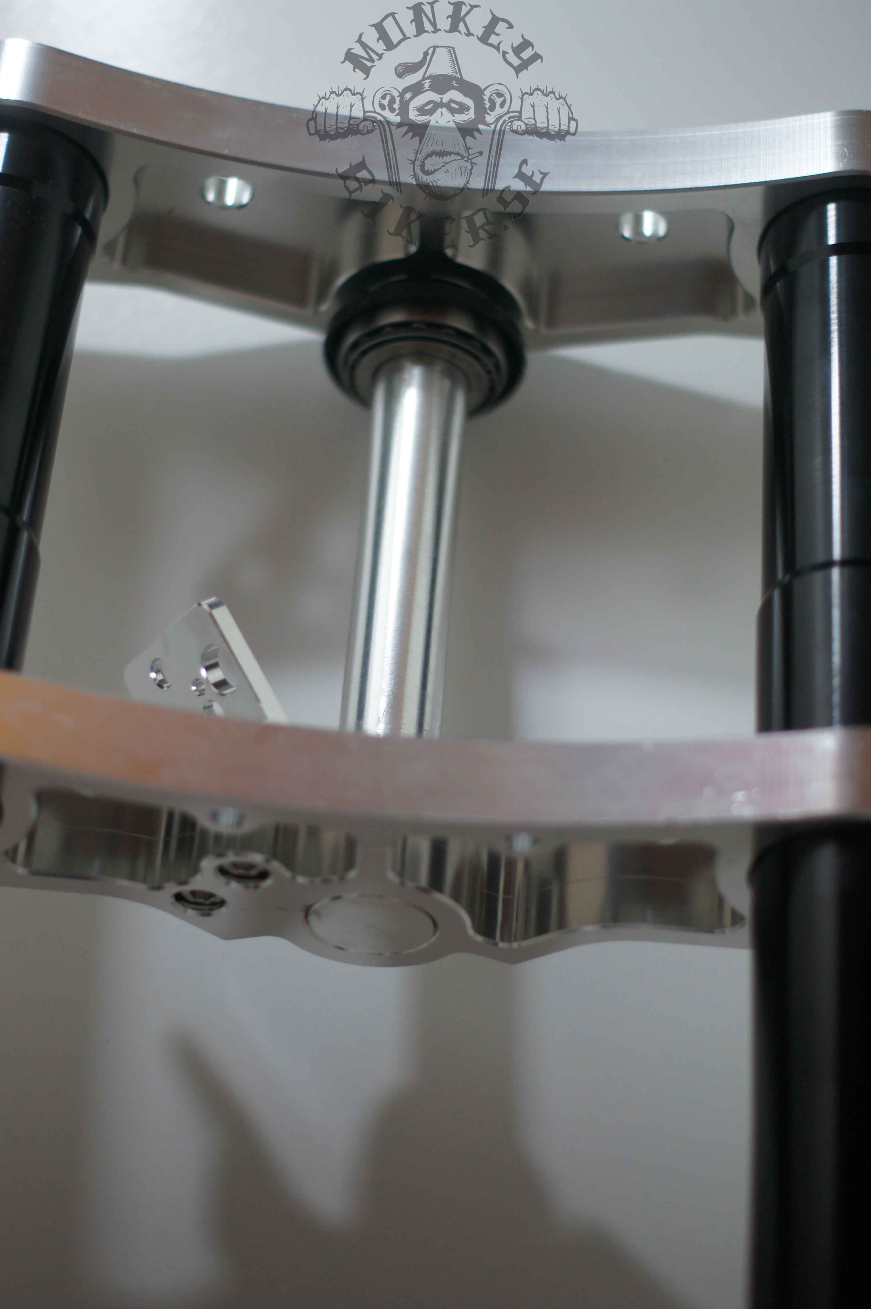 Monkeybiker Sweden Dax Upside down fork disc brake conversion kit 600mm